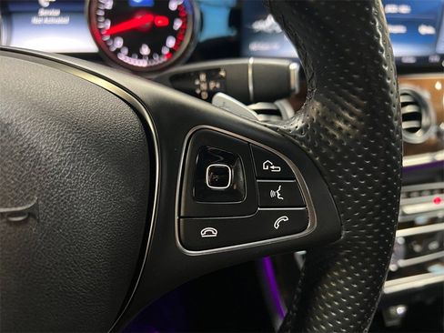 Used 2017 Mercedes-Benz E 300 4MATIC image 29