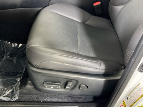 Used 2019 Lexus GX 460 Premium AWD/4WD image 19