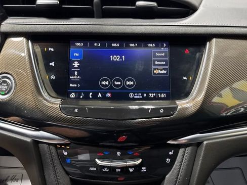 Used 2023 Cadillac XT6 Sport w/ Platinum Package AWD/4WD image 11