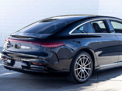 Used 2023 Mercedes-Benz EQS 450+ 4MATIC Sedan image 11