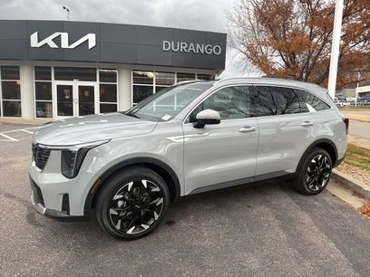 Certified 2025 Kia Sorento EX w/ Panoramic Sunroof Package