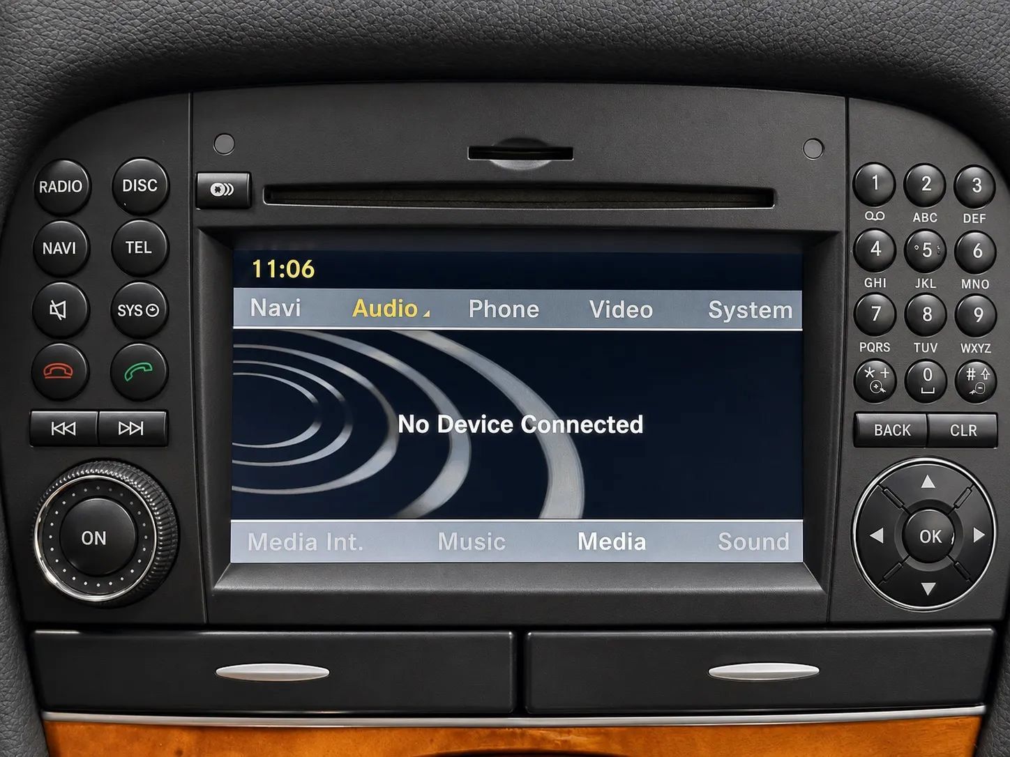 Used 2009 Mercedes-Benz SL 63 AMG image 34