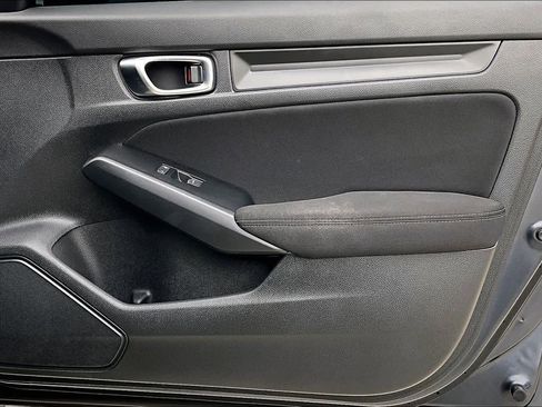 Used 2025 Honda Civic Sport image 22