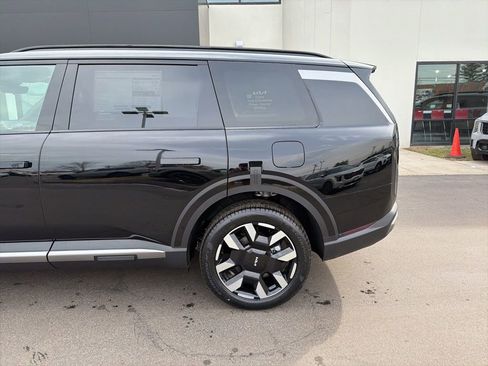New 2027 Kia Telluride S image 9