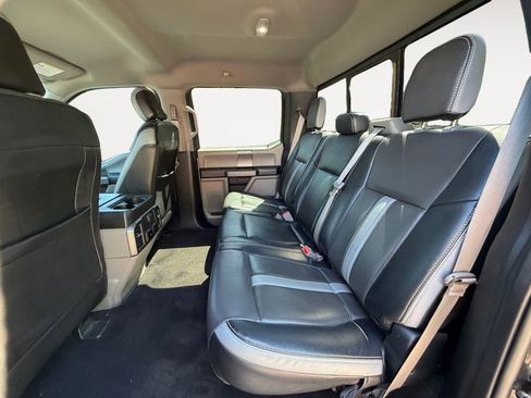 Used 2020 Ford F150 XLT w/ Equipment Group 302A Luxury AWD/4WD image 15