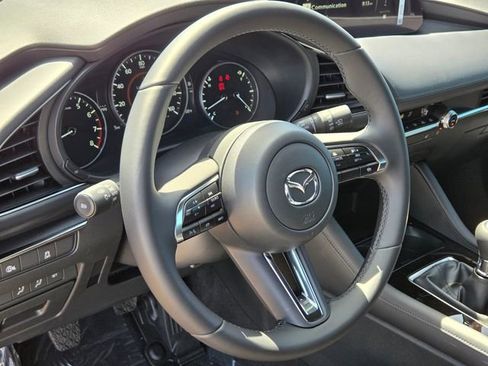 New 2026 MAZDA MAZDA3 2.5 S Hatchback w/ Premium Pkg FWD image 11