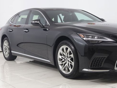 Used 2021 Lexus LS 500 AWD image 46