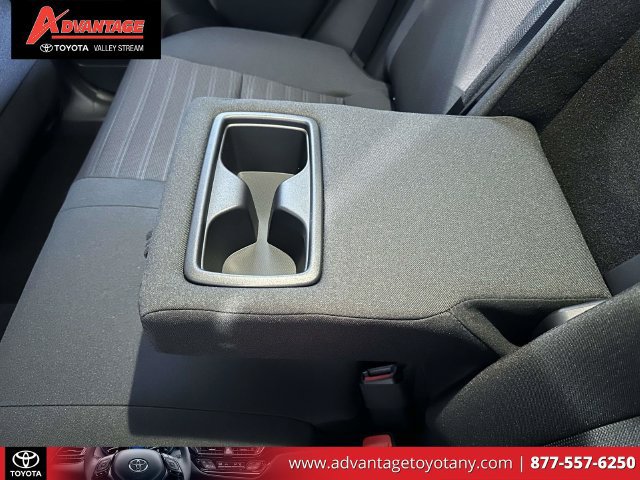 Used 2026 Toyota RAV4 SE w/ Convenience Package AWD/4WD image 16