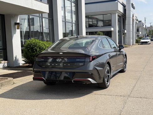 New 2026 Hyundai Sonata SEL AWD/4WD image 5
