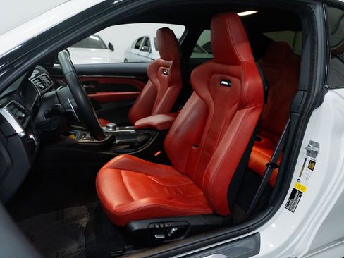 Used 2018 BMW M4 Coupe RWD image 27