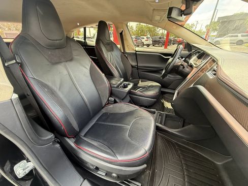 Used 2013 Tesla Model S Performance RWD image 29