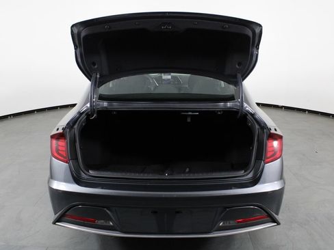 Certified 2022 Hyundai Sonata SE w/ Cargo Package FWD image 17
