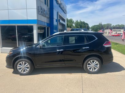 Used 2015 Nissan Rogue SV w/ SV Family Package