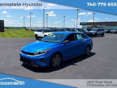 Used 2023 Kia Forte GT-Line FWD image 3