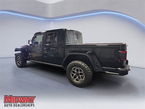New 2025 Jeep Gladiator Rubicon w/ Convenience Group image 3