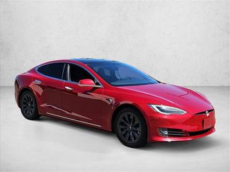 Used 2017 Tesla Model S 75D AWD/4WD video 3