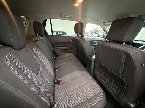 Used 2017 GMC Terrain SLE FWD image 19