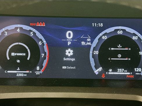 Used 2025 Toyota Tacoma TRD Off-Road image 12