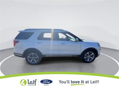 Used 2018 Ford Explorer Limited image 12
