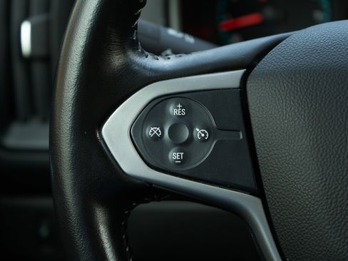 Used 2021 Chevrolet Colorado LT w/ LT Convenience Package image 20