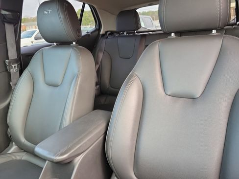 Used 2024 Buick Encore GX Sport Touring w/ Comfort Package image 16