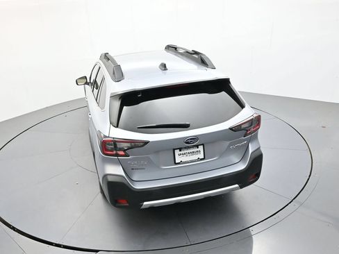 Used 2024 Subaru Outback Limited AWD/4WD image 30