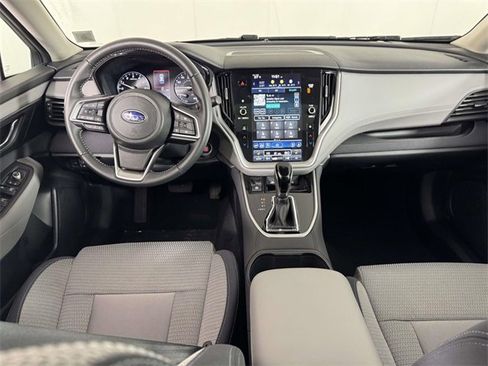 Used 2025 Subaru Outback Premium image 5