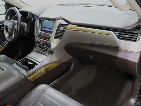 Used 2016 GMC Yukon Denali w/ Open Road Package image 43
