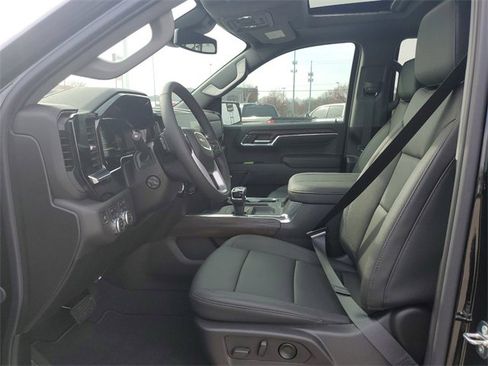 New 2024 GMC Sierra 1500 SLT w/ SLT Premium Plus Package image 15