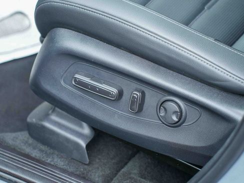 Used 2026 Honda CR-V EX-L image 30