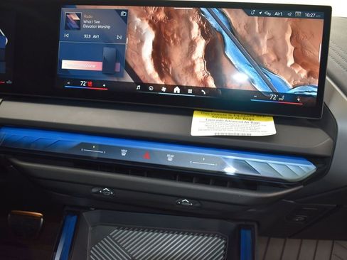 Used 2025 BMW X3 xDrive30i w/ M Sport Package image 28