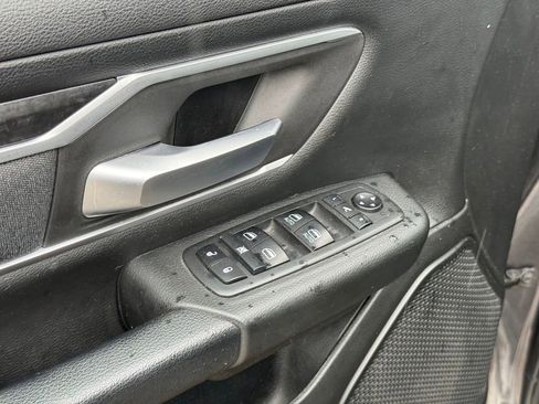 Used 2020 RAM 1500 Big Horn AWD/4WD image 13