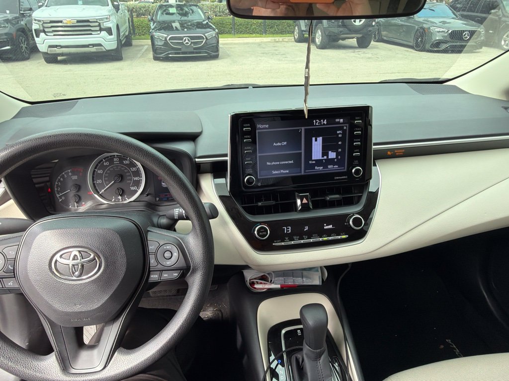 Used 2021 Toyota Corolla LE FWD image 9