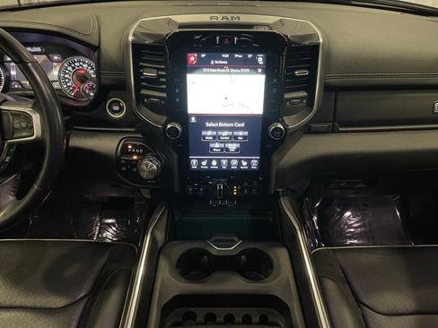 Used 2021 RAM 1500 Laramie w/ Sport Appearance Package image 18