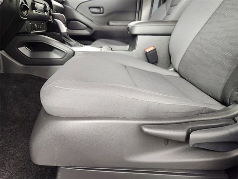 Certified 2024 Nissan Frontier S w/ Technology Package image 11