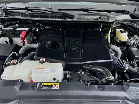 Used 2024 Toyota Tundra SR5 RWD image 31