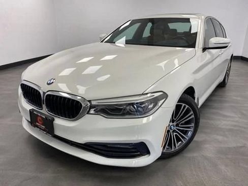 Used 2017 BMW 540i xDrive AWD/4WD image 21