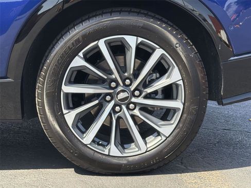 Used 2024 Cadillac Lyriq Sport w/ LPO, Floor Liner Package RWD image 9