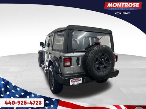 Used 2021 Jeep Wrangler Unlimited Sport AWD/4WD image 3