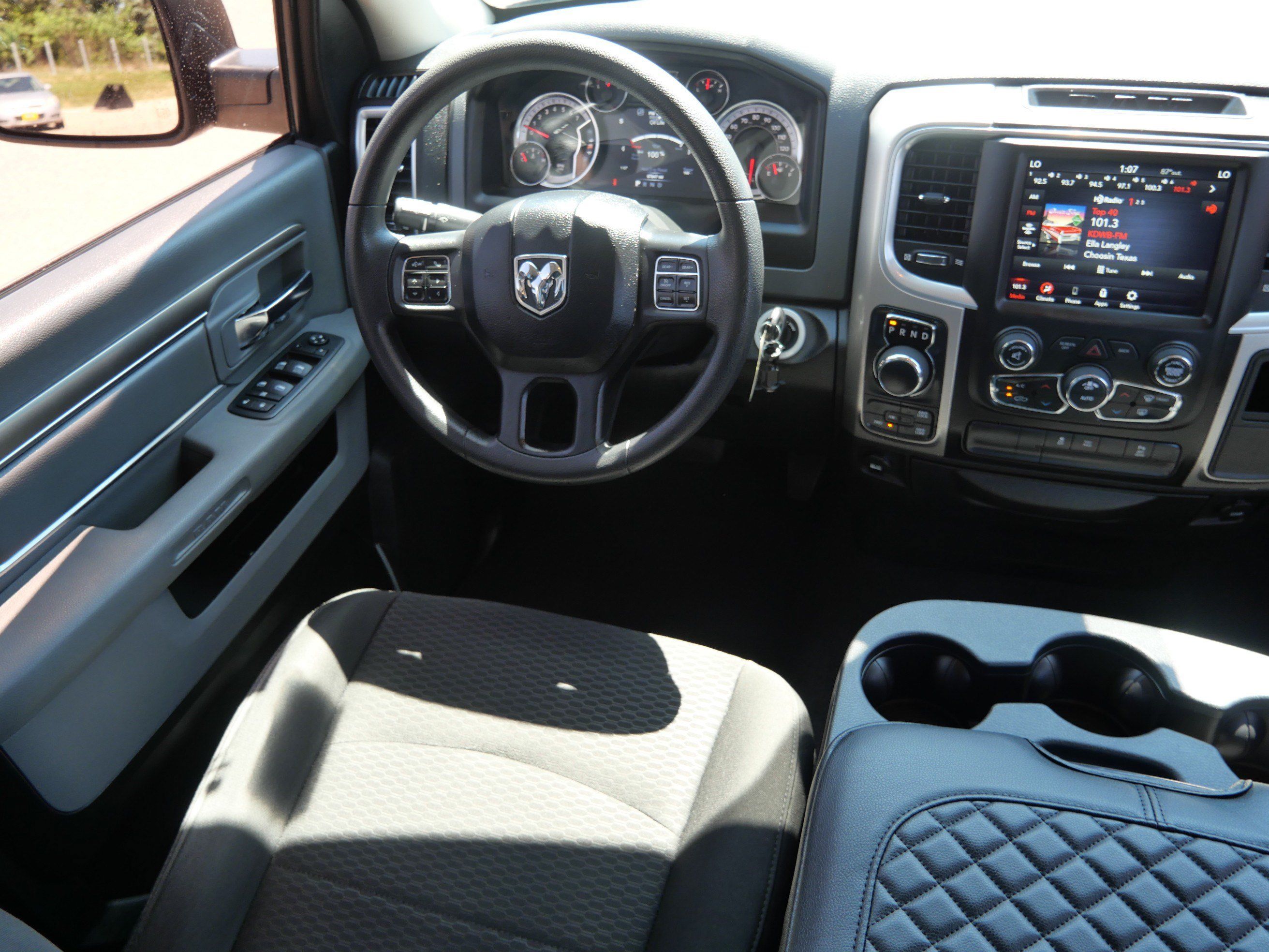 Used 2019 RAM 1500 Warlock w/ Electronics Group AWD/4WD image 9
