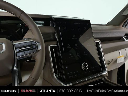 New 2026 GMC Yukon Denali w/ Sun & Power Step Package AWD/4WD image 12