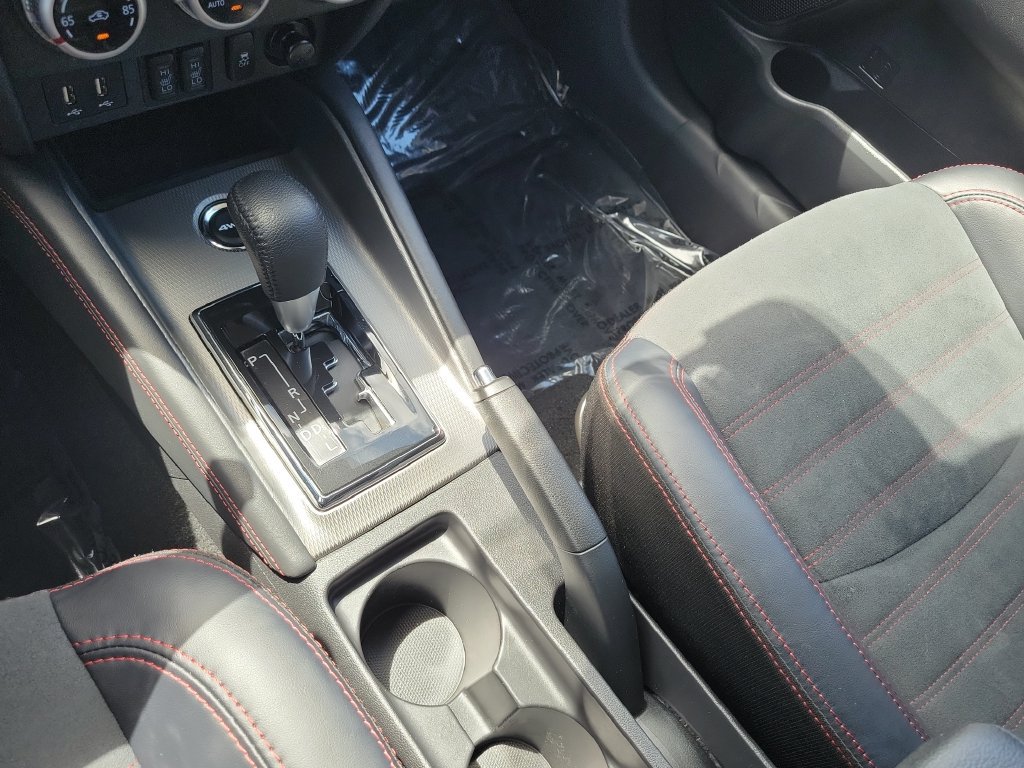 Used 2025 Mitsubishi Outlander Sport AWD image 18