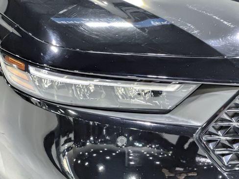Used 2024 Honda Accord Touring image 12
