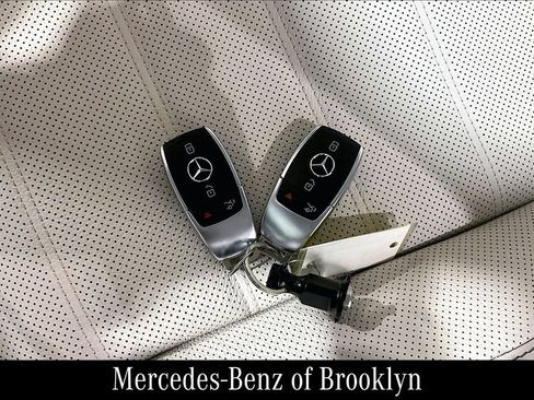 Used 2026 Mercedes-Benz GLE 450 4MATIC Coupe image 16