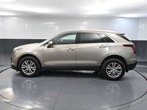 Used 2022 Cadillac XT5 Premium Luxury w/ LPO, Floor Liner Package image 9