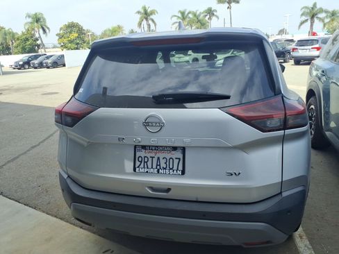 Certified 2023 Nissan Rogue SV FWD image 10