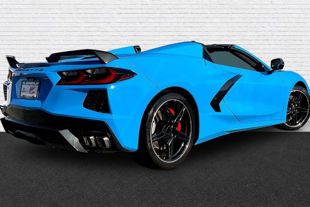 Used 2021 Chevrolet Corvette Stingray Premium Conv w/ Z51 Performance Package RWD image 6