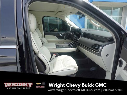 Used 2021 Lincoln Navigator L Black Label image 32