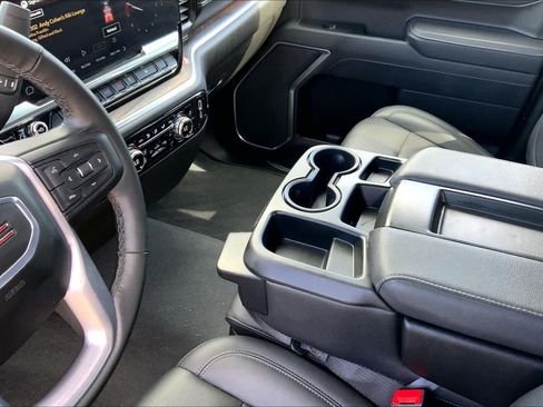 Used 2026 GMC Sierra 1500 SLT RWD image 16