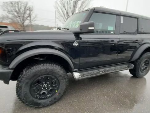 New 2025 Ford Bronco Outer Banks w/ Sasquatch Package image 6